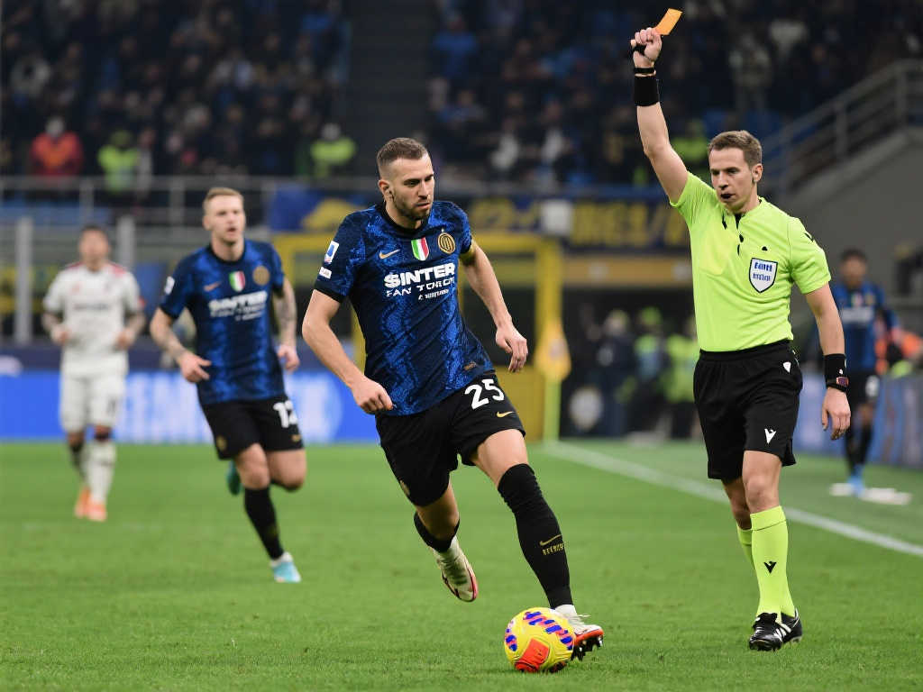 他超乎年齡 他超乎年齡